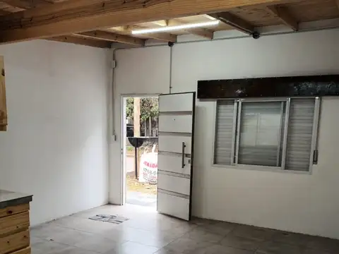 Depto Tipo Casa en Venta de Monoambiente