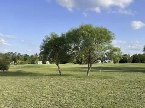 Medal Country Club