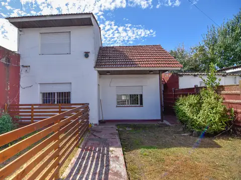 Casa 4 amb. parque+ Local + Garage doble- Ap. crédito -Roca y San Juan