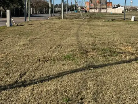 Terreno en Venta en Cuestas de Manantiales 254m2 totales - Barrio con seguridad