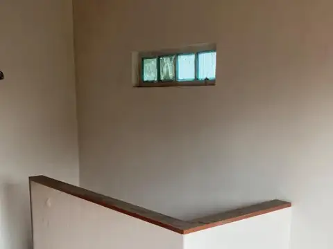 Depto Tipo Casa en Venta en Billinghurst, USD 90.000