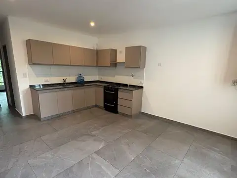 Departamento en Alquiler en Merlo Sur, $ 710.000