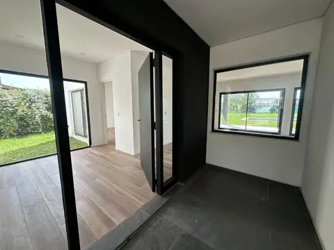 Casa en Alquiler de 4 dormitorios