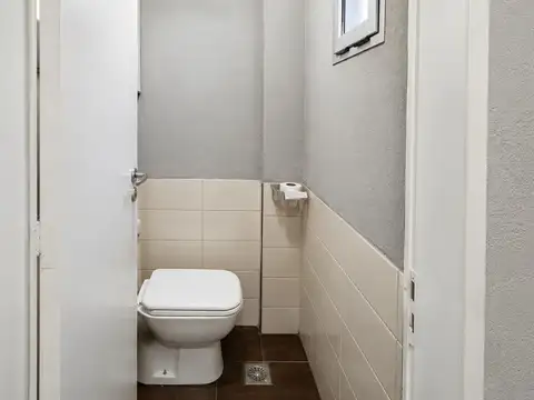 LOCAL EN ALQUILER – ZONA LOS PORTONES, ITUZAINGÓ