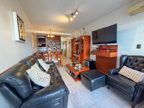 Depto Tipo Casa en Venta en Coghlan, USD 289.000