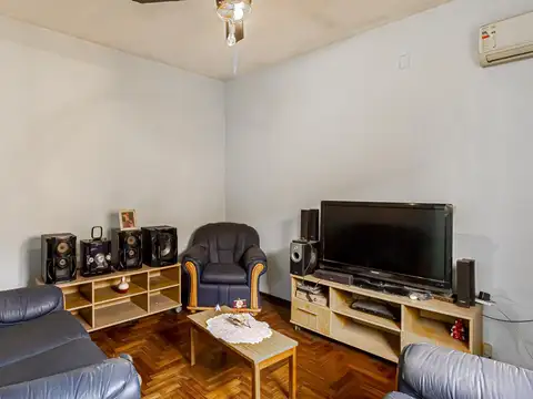 Depto Tipo Casa en Venta en Wilde, USD 65.000