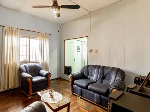 Depto Tipo Casa en Venta de 4 ambientes