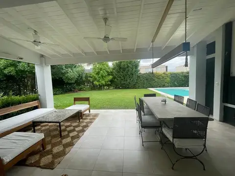 Casa en Alquiler Temporal en Talar Del Lago II, USD 3.700