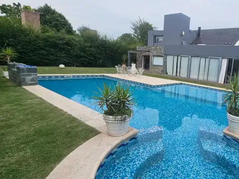 ALQUILER CASA AMOBLADA COUNTRY SAN ISIDRO
