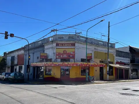 Casa en venta y locales comerciales en ensenada centro