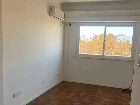 Departamento en Alquiler en Floresta, $ 950.000