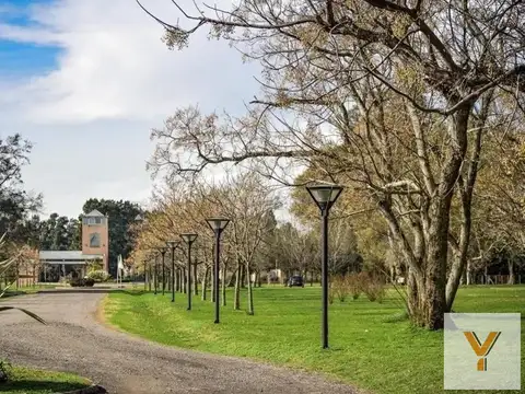 Terreno en venta - 1.802.2Mts2 - Club de Campo El Mirador