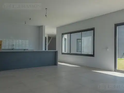 Casa en Alquiler 2 años