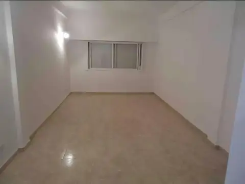 Departamento en Venta en Morón, USD 149.000