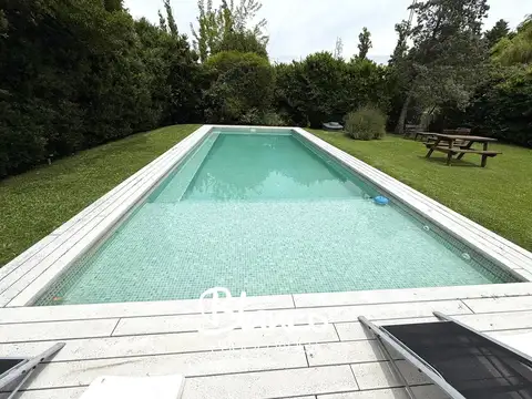 Casa en Alquiler de 4 dormitorios