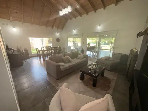 Casa en Venta en Virrey Del Pino, USD 189.000