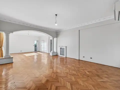 Departamento 7 ambientes con 4 baños