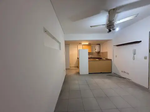 Departamento de 2 ambientes I Patio I Exc. Ubicacion