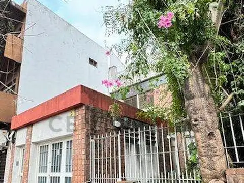 FELIPE VALLESE 2600, Piso 0