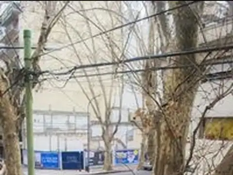 DEPARTAMENTO 1 PISO POR ESCALERA A PASO DE RIVADAVIA