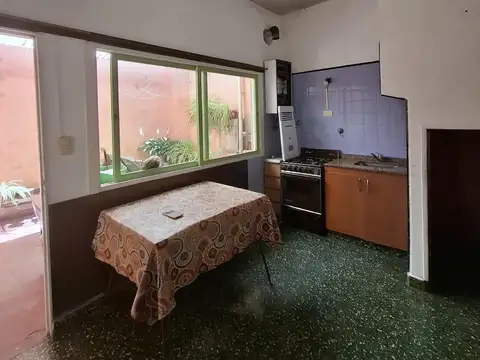 Depto Tipo Casa en Alquiler en Villa Maipu, $ 550.000