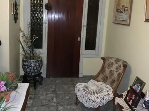 Depto Tipo Casa en Venta de 5 dormitorios