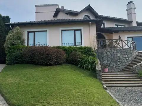 Casa en Venta en Tandil, USD 550.000