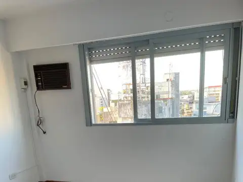 Departamento en Alquiler en Moron Sur, $ 580.000