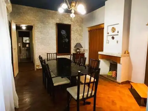 Venta casa 3 ambientes en Castelar Norte APTA CREDITO NACION