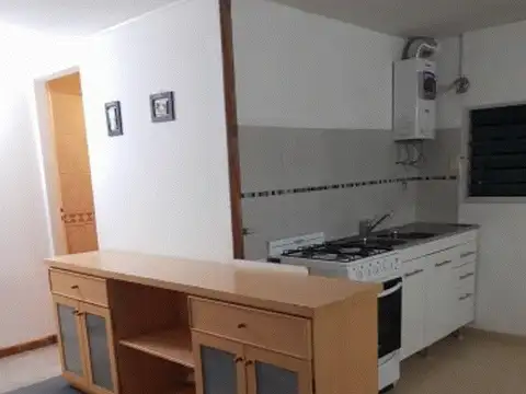 Depto Tipo Casa en Alquiler de 1 dormitorio