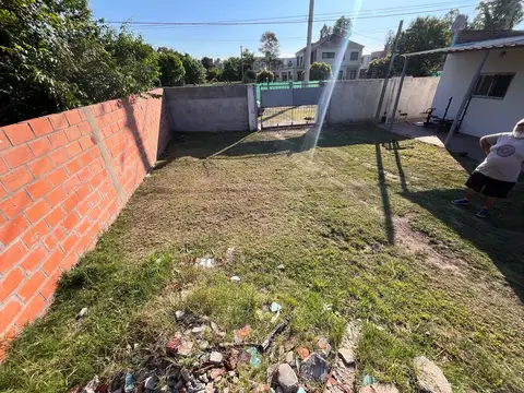 Casa en Venta en Francisco Alvarez, USD 90.000