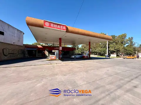 Venta de edificio comercial, estacion de Servicio, Las Catonas, Moreno
