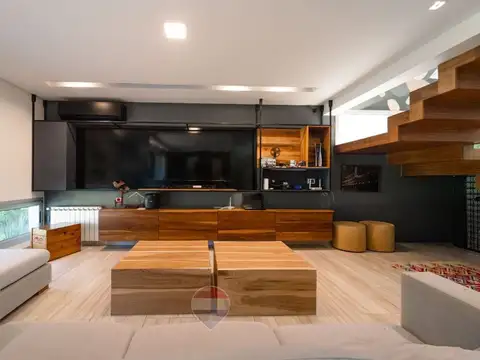 VENTA CASA 4 DORMITORIOS SIETE SOLES VERANDAS CBA