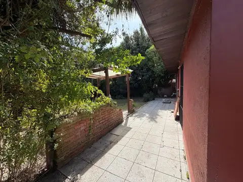 Calle Calabrese 4600
