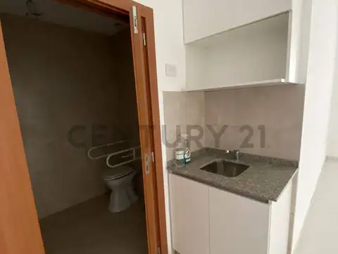 Local en Venta en Recoleta, USD 155.000