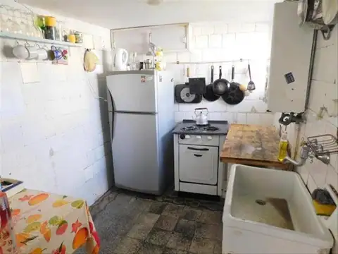 Departamento 5 ambientes con 1 baño