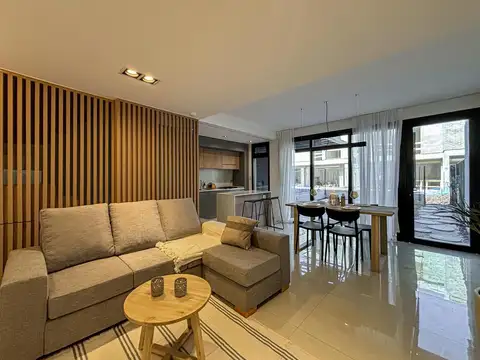 Departamento 5 ambientes con 4 baños