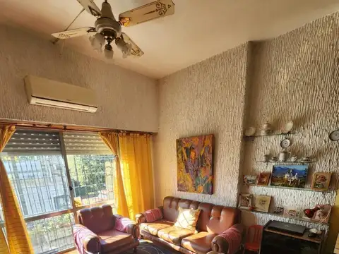Depto Tipo Casa en Venta de 3 ambientes