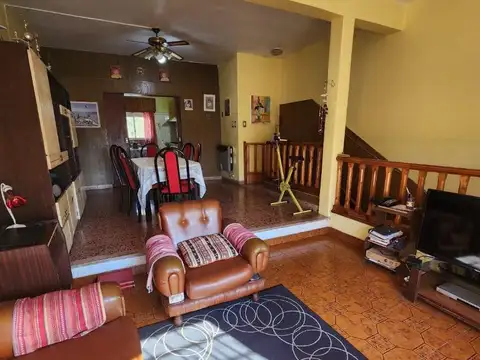 Almirante Cordero 5745 , Piso 1