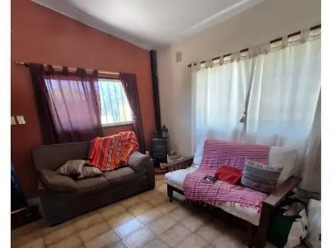PROPIEDAD EN ALQUILER PERMANENTE-ROLDAN