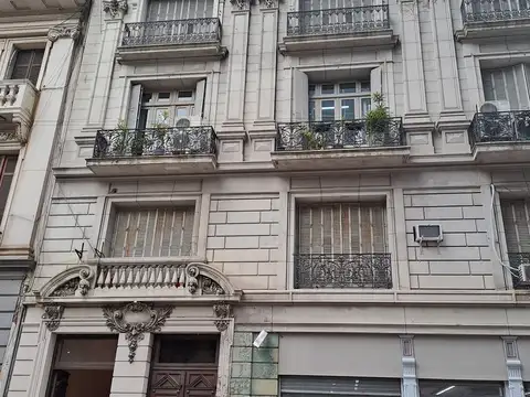 PISO APTO PROFESIONAL Y VIVIENDA 9 AMBIENTES MONSERRAT VENTA