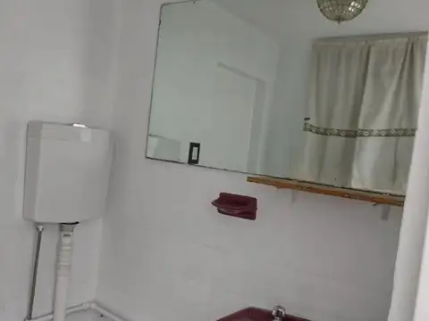 Depto Tipo Casa en Venta en Ramos Mejia, USD 100.000