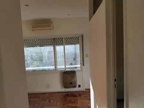 Departamento en Venta en Chacarita, USD 72.000