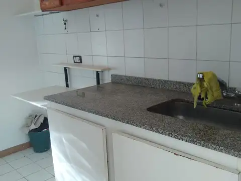 DEPARTAMENTO DOS AMBIENTES TODO LUZ ! EN CHACARITA