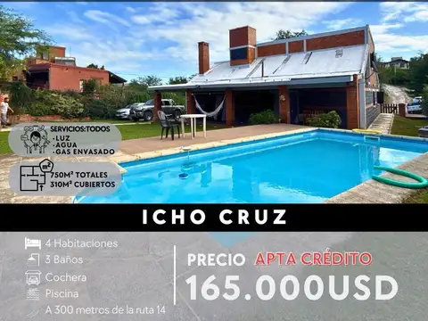 SE VENDE CASA EN ICHO CRUZ DE 4 DOR Y PISCINA.
