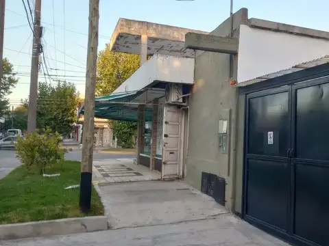 Local, cocheras, loza. Oportunidad de inversion 