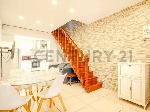 VENTA  DUPLEX 3 ambientes -Villa Luzuriaga-APTO CREDITO-PERMUTA