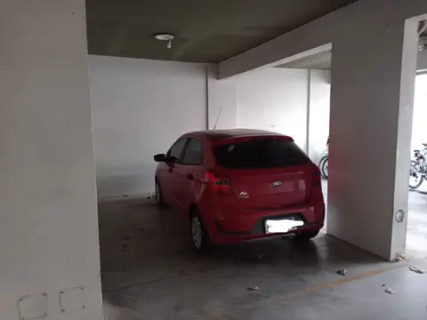 Cochera en Venta Fija