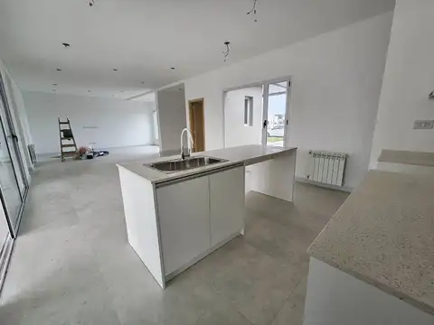 Casa en Alquiler 2 años