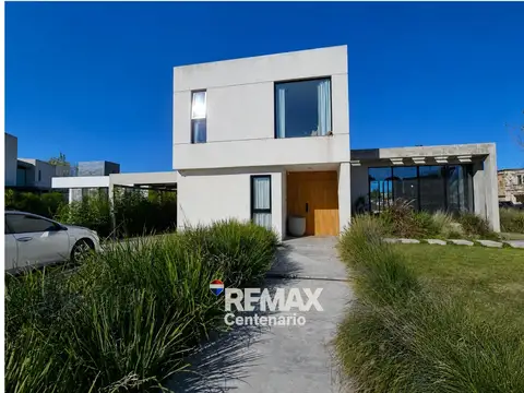 Casa en Venta en La Martona, USD 399.000